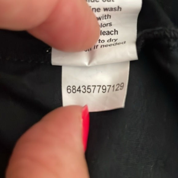 AYR Women’s Black Crew Neck Long Sleeve Tee Midnight Studded sleeves Pima Cotton - Picture 7 of 7